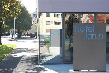 Jarun Hotel 3*